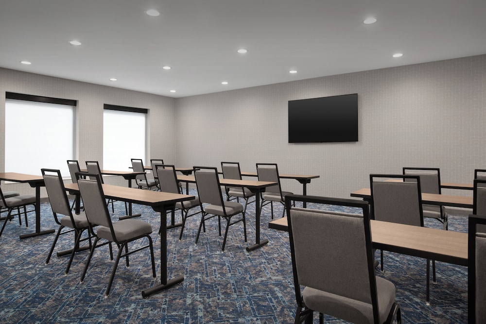 Home2 Suites By Hilton Columbus Easton - photo 34