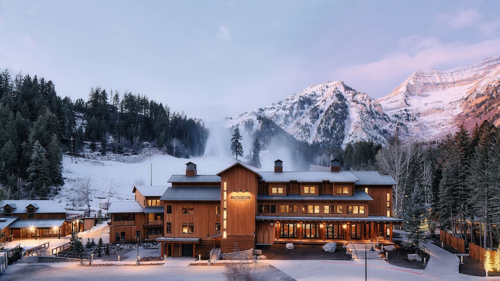 Sundance Mountain Resort - carbon neutral hotel in Provo