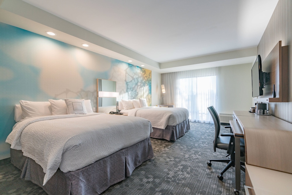 Courtyard by Marriott West Springfield - photo 9