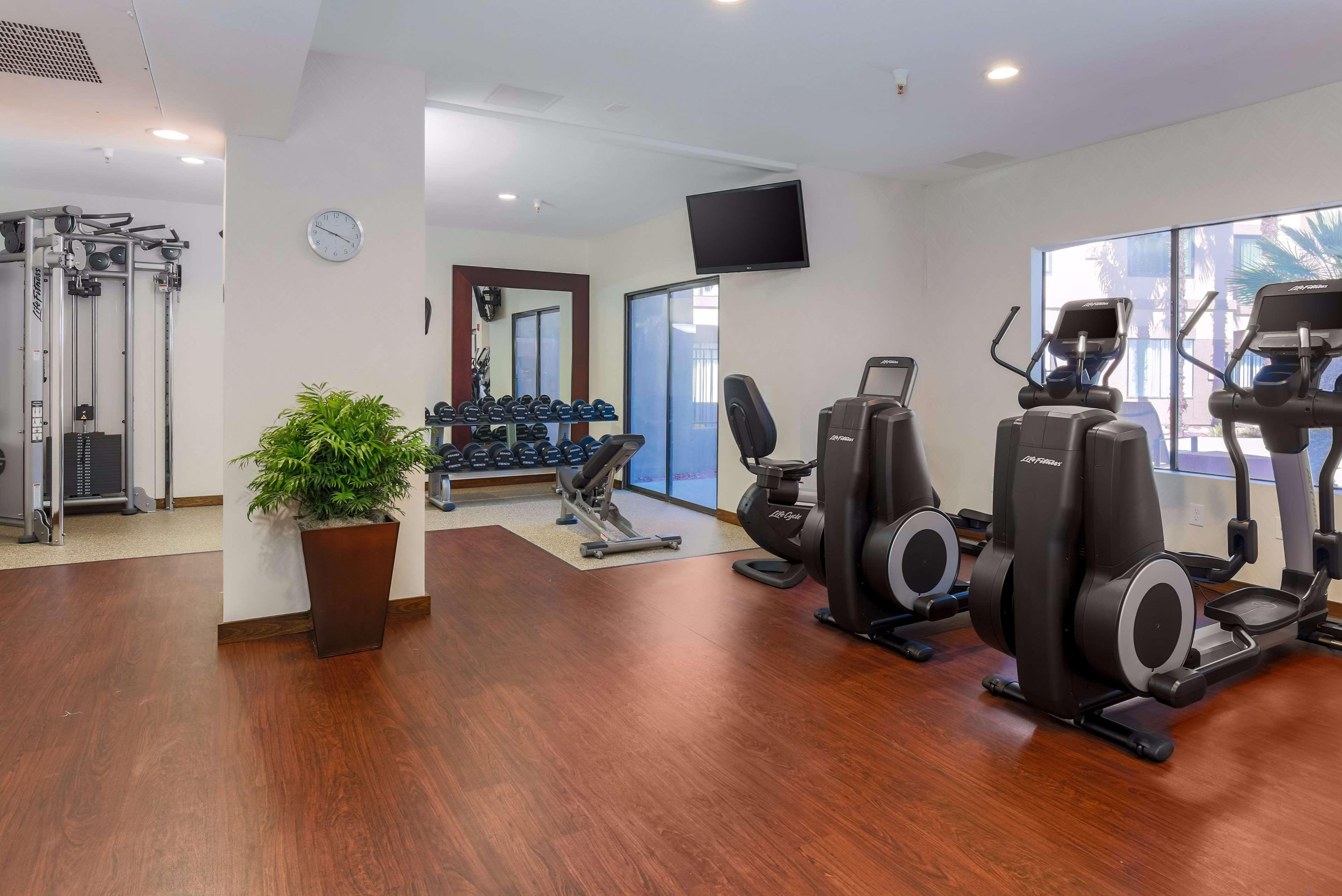 DoubleTree Suites by Hilton Sacramento Rancho Cordova - photo 28