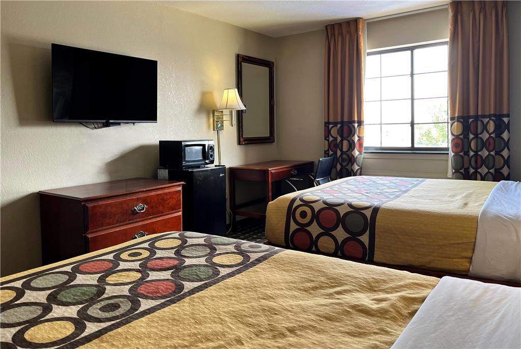Super 8 by Wyndham Madison IN - photo 7
