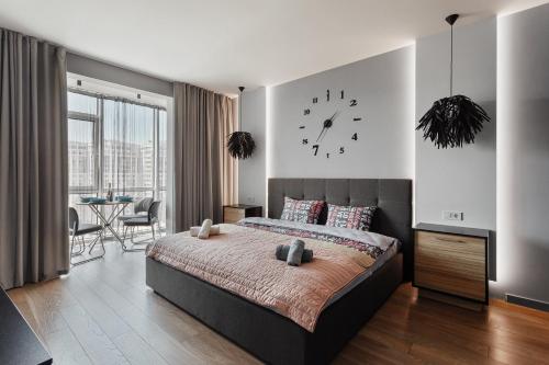Grey Apartment in Arcadia 18 floor — 4-Star Luxury Hotel in Odessa, Ukraine