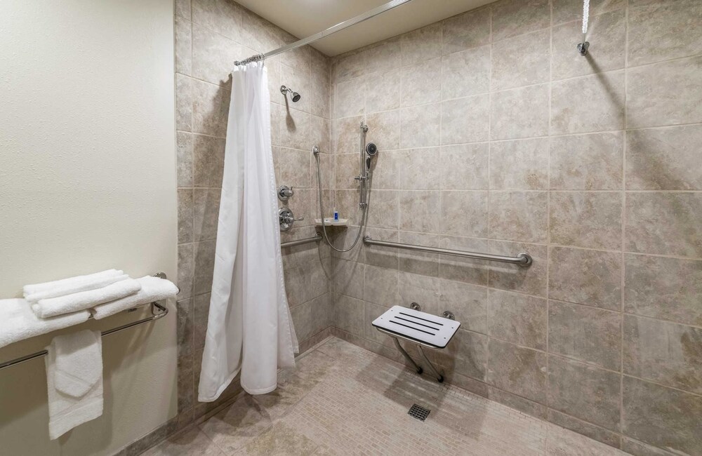 Rodeway Inn & Suites Portland Jantzen Beach - photo 18