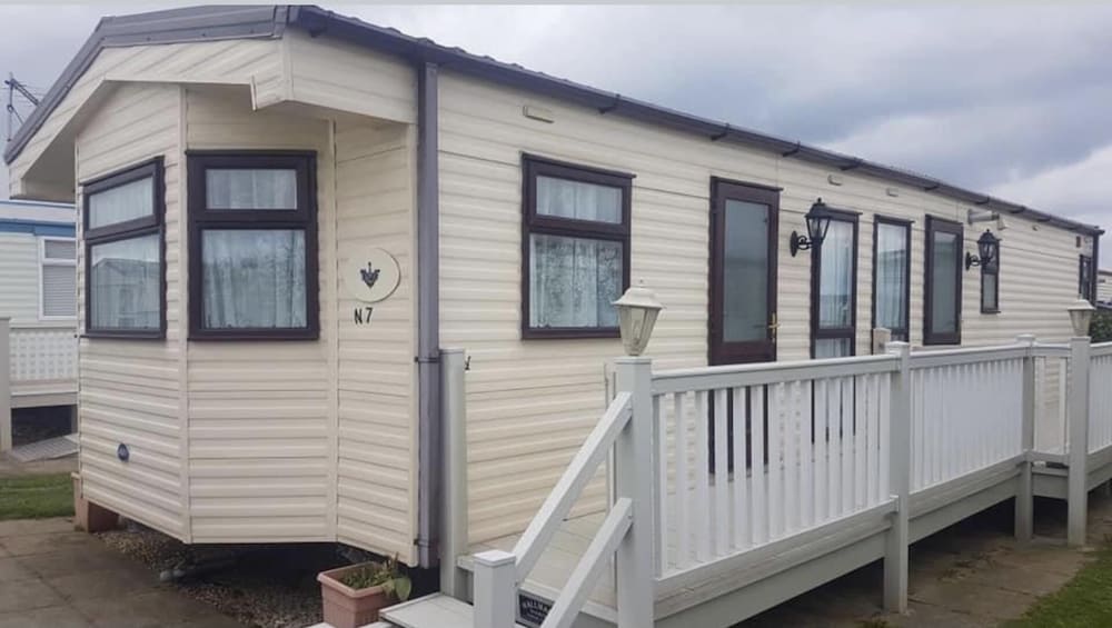 Captivating 2 bed Carvavan in Mablethorpe in Mablethorpe, United Kingdom