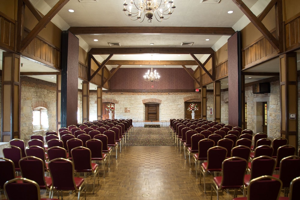Holiday Inn St. Louis West Six Flags by IHG - photo 51