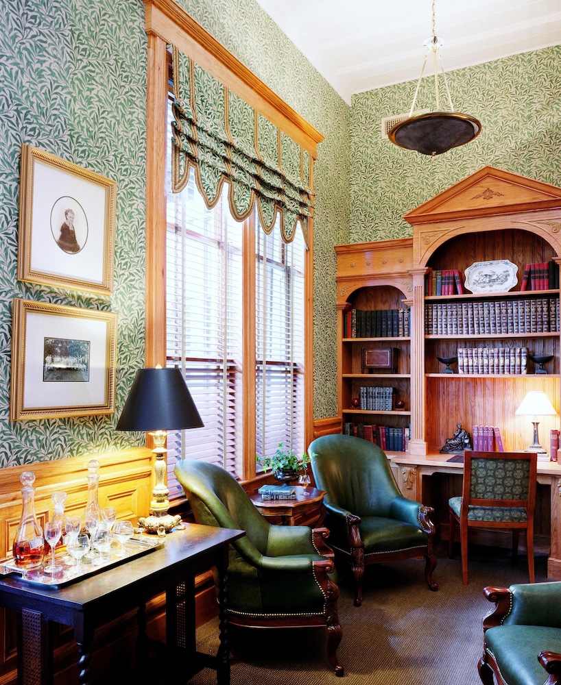 Wentworth Mansion - photo 53