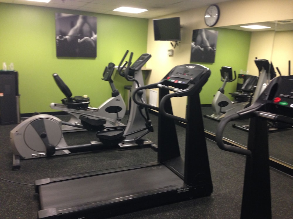 Country Inn & Suites by Radisson Washington D.C. East Capitol Heights MD - photo 16