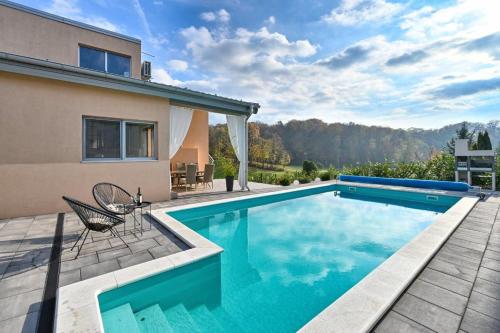 Holiday Home Hanna Toplice Sveti Martin — 4-Star Luxury Hotel in Sveti Martin Na Muri, Croatia