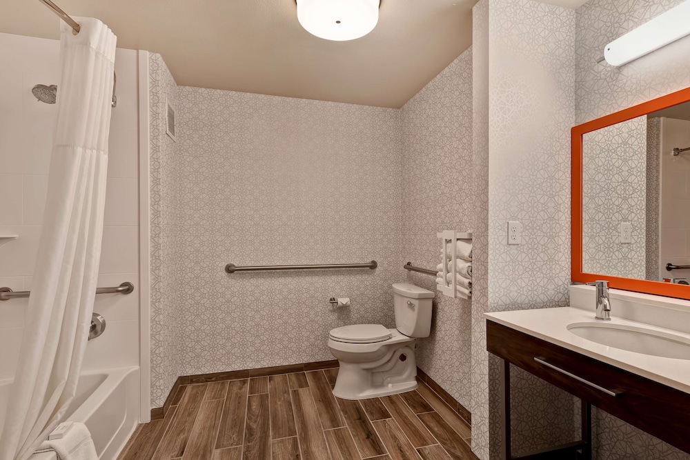 Hampton Inn & Suites Rohnert Park Sonoma County - photo 14