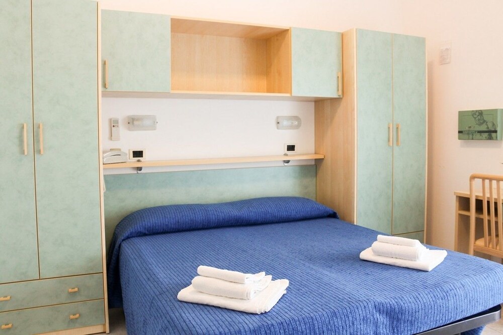 Hotel Buda — Unknown City — photo 4