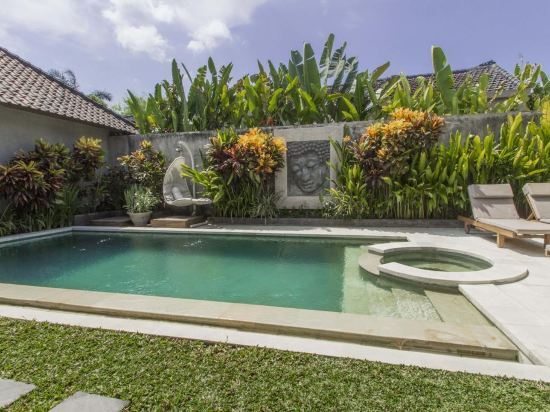 Sari Temuku Villa — 4-Star Luxury Hotel in Seminyak, Indonesia