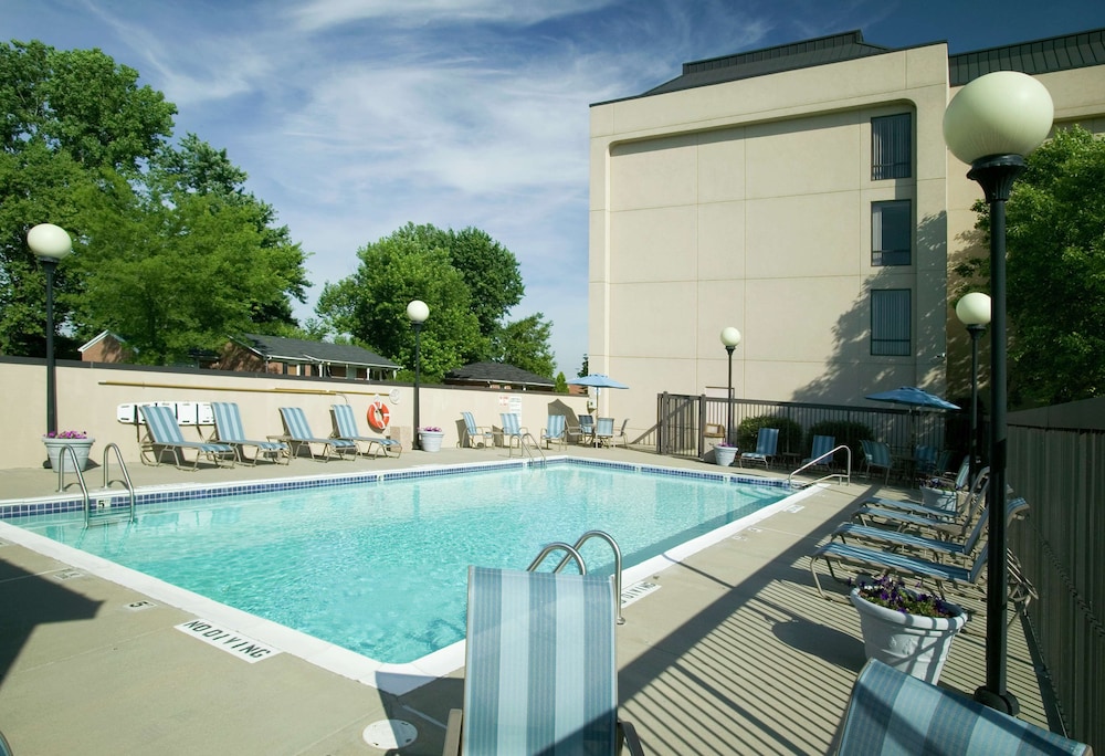 Hampton Inn Louisville North Clarksville - photo 28
