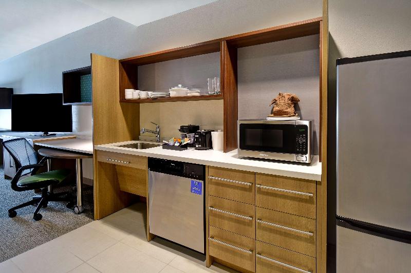 Home2 Suites by Hilton Odessa - photo 45
