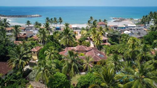 Jim's Beach Villas — 4-Star Luxury Hotel in Hikkaduwa, Sri Lanka