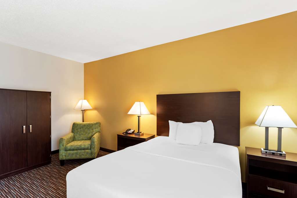 SureStay by Best Western Grayson - photo 31