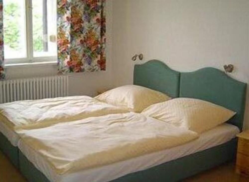 ApartHotel Landhaus Lichterfelde Berlin — Berlin — photo 4