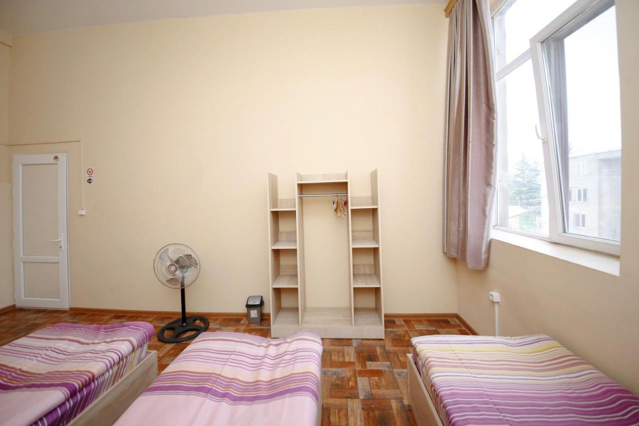 Hostel Mandaria