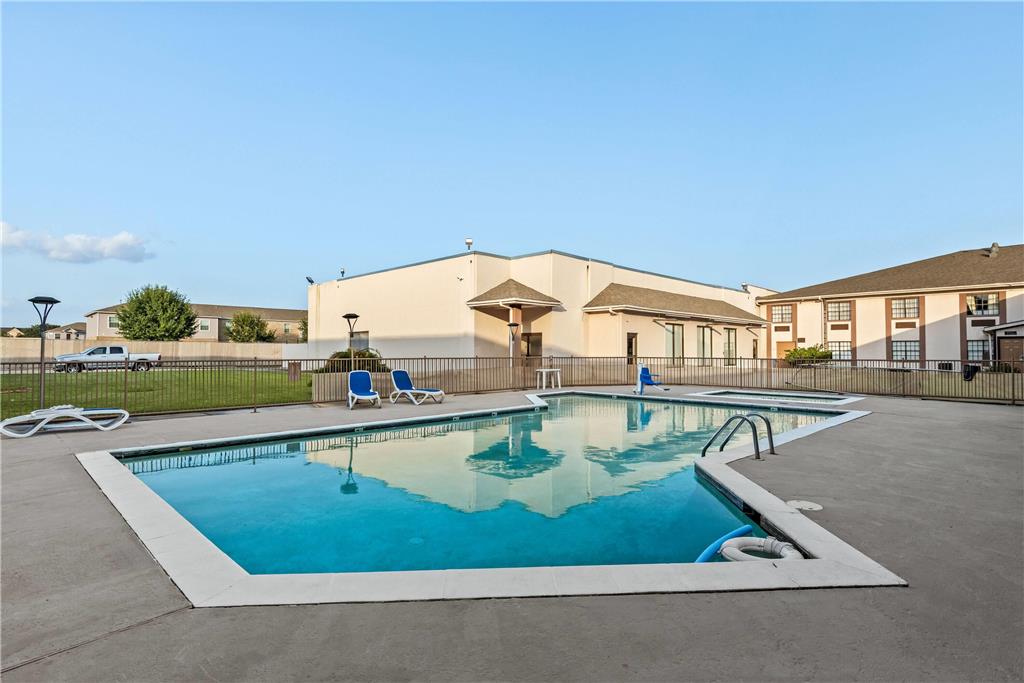 Baymont by Wyndham Port Arthur Groves Area - photo 12