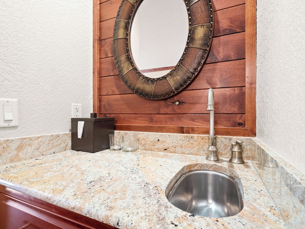 Canyons Village Condos by All Seasons Resort Lodging - photo 57