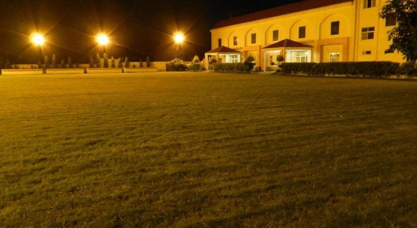 Hotel Garden Court — hotel in Hoshiarpur