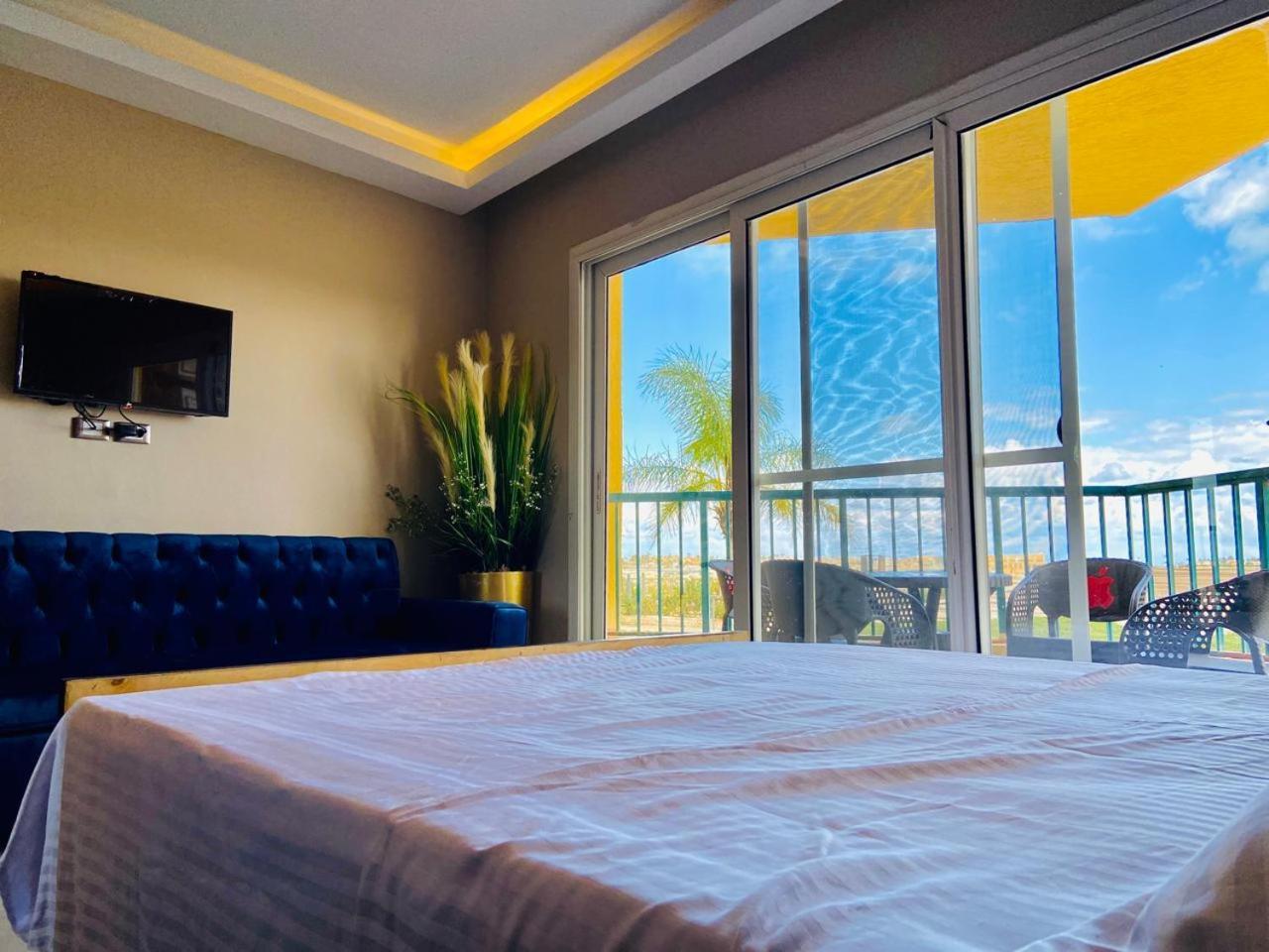 Porto marina chalet and apartment — 4-Star Luxury Hotel in Al `Alamayn, Egypt