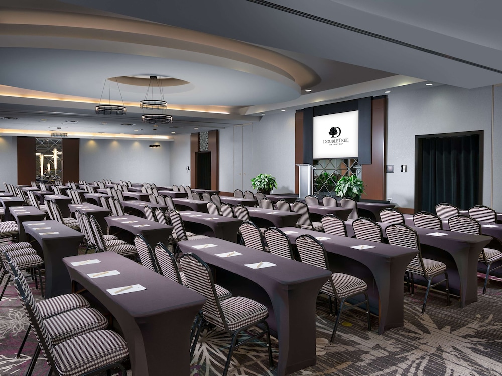 DoubleTree by Hilton Hotel Chattanooga Downtown - photo 45