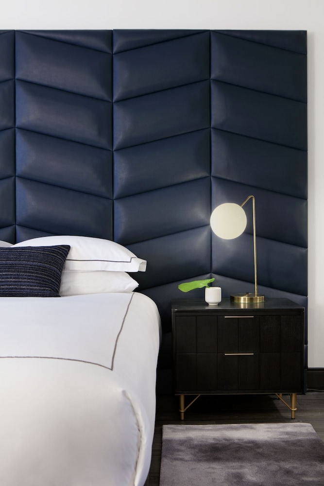 Kimpton Shane Hotel by IHG - photo 9