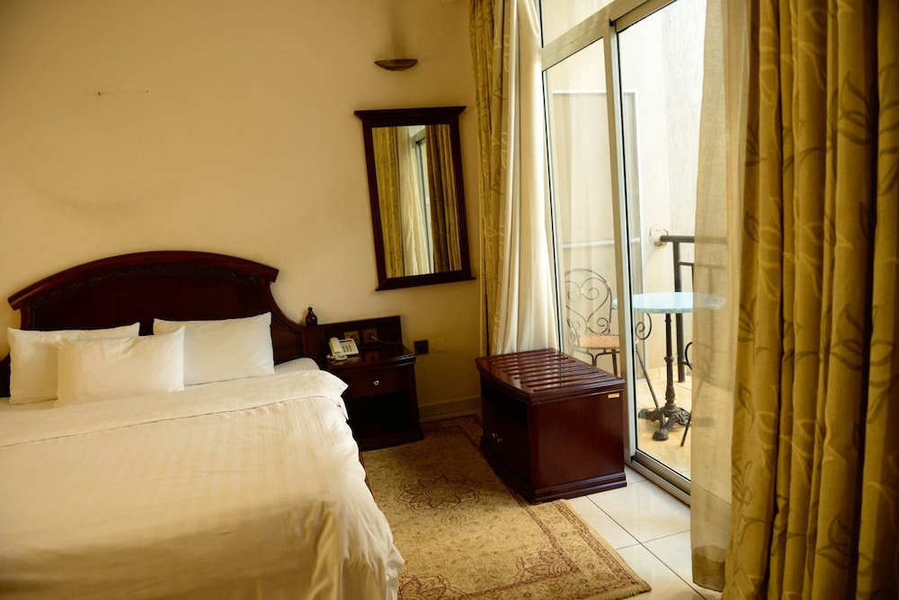 This Standard Suite offers a brilliant experience with the amenities offered — 4-Star Luxury Hotel in Kigali, Rwanda