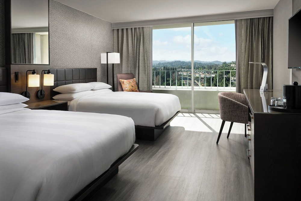 Warner Center Marriott Woodland Hills - photo 9