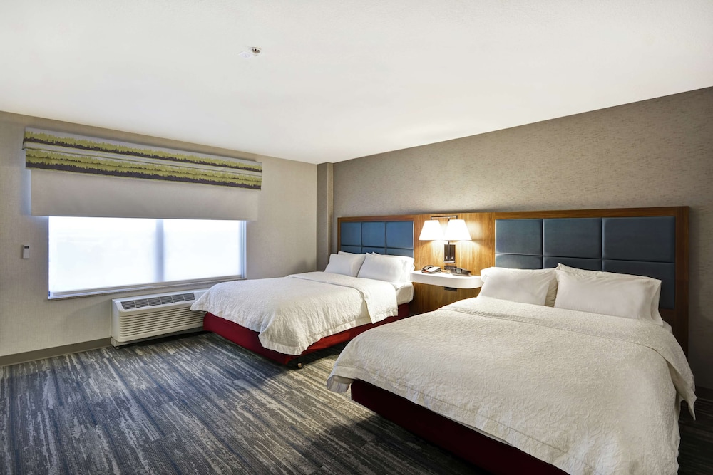 Hampton Inn & Suites Yuma - photo 17