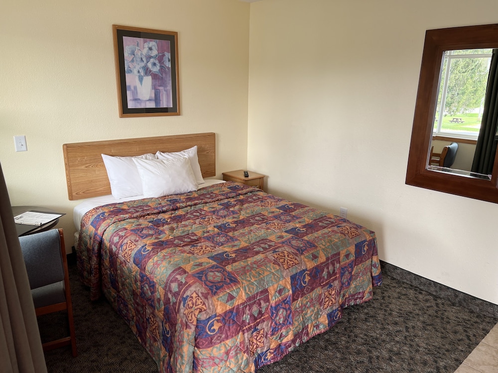 All Star Inn & Suites - photo 8