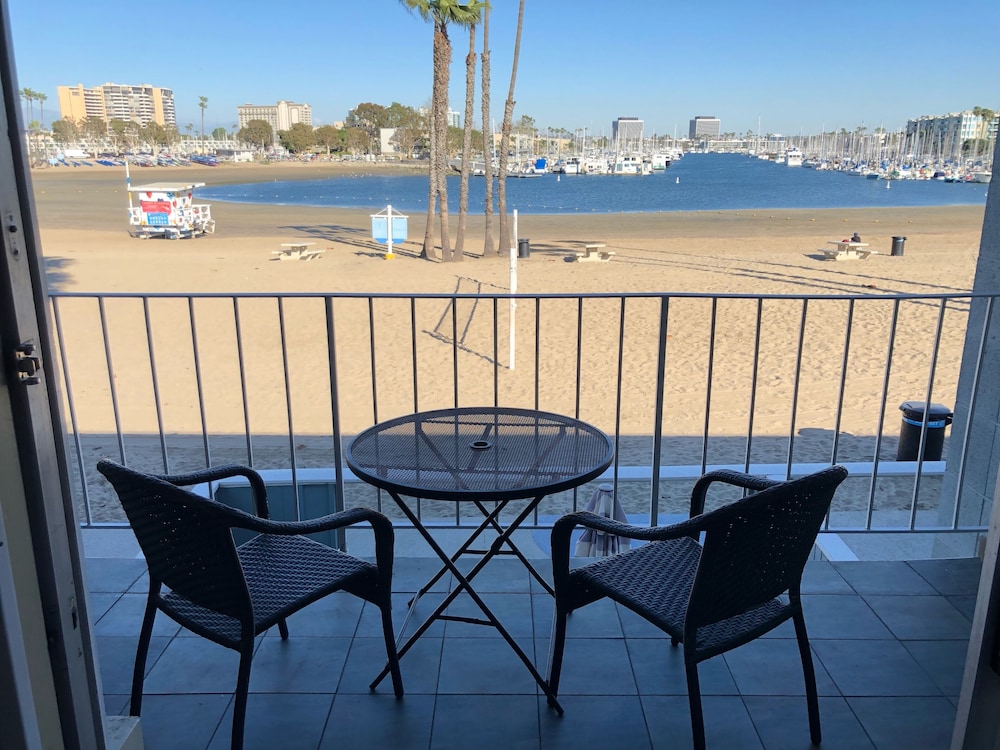 Foghorn Harbor Inn — hotel in Marina Del Rey