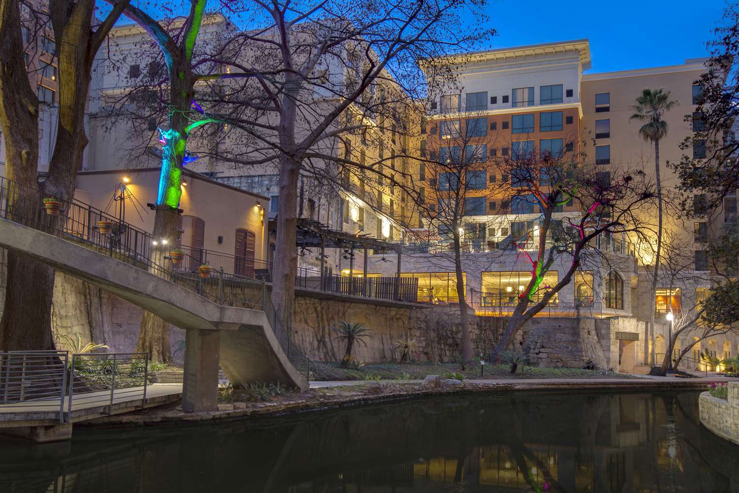 Hampton Inn & Suites San Antonio Riverwalk - photo 36