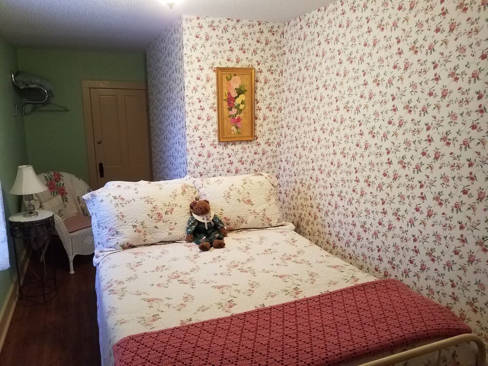 Ozark Country Inn - photo 8