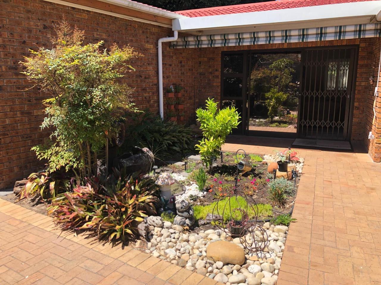 Charming Self Catering Apartment