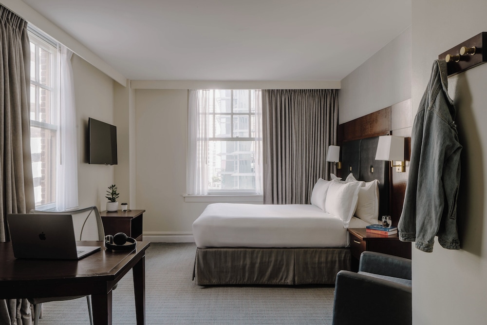 Club Quarters Hotel Downtown Houston - photo 15