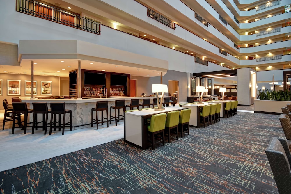 Embassy Suites Little Rock - photo 13