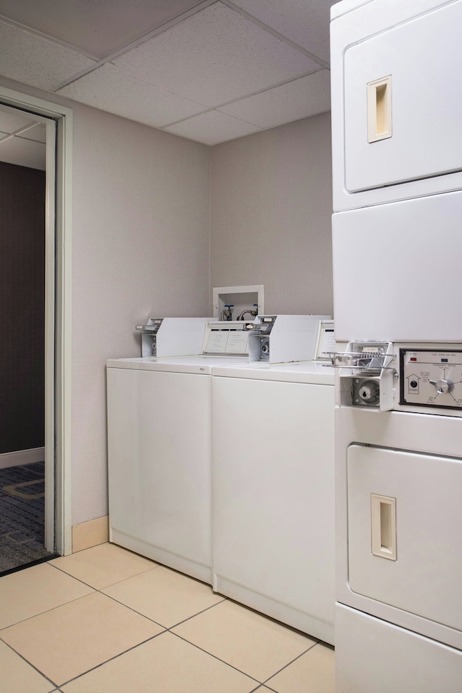 Residence Inn by Marriott Las Vegas Hughes Center - photo 30