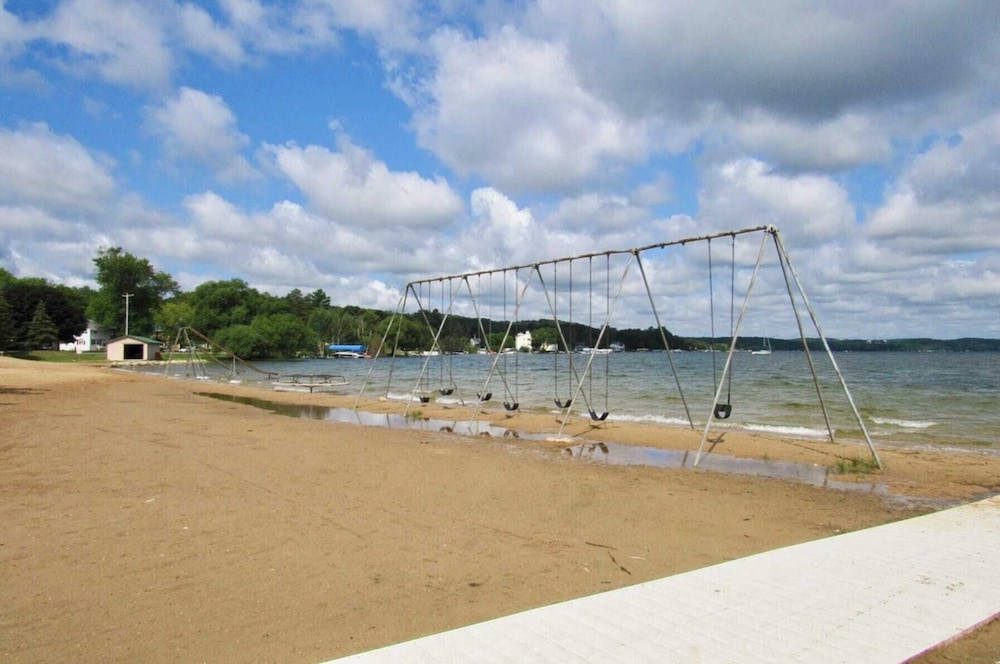 South Arm Retreats - photo 29