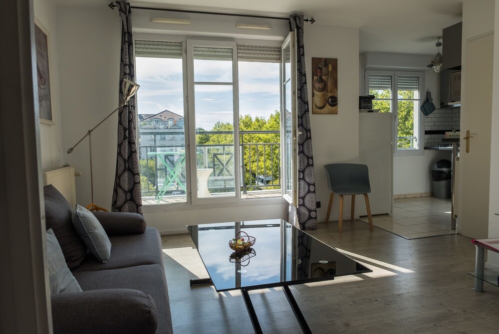 Family Travel Paris — 4-Star Luxury Hotel in Bussy-Saint-Georges, France