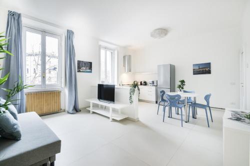 Easylife Milano Bacone 6D Buenos Aires — 4-Star Luxury Hotel in Milan, Italy