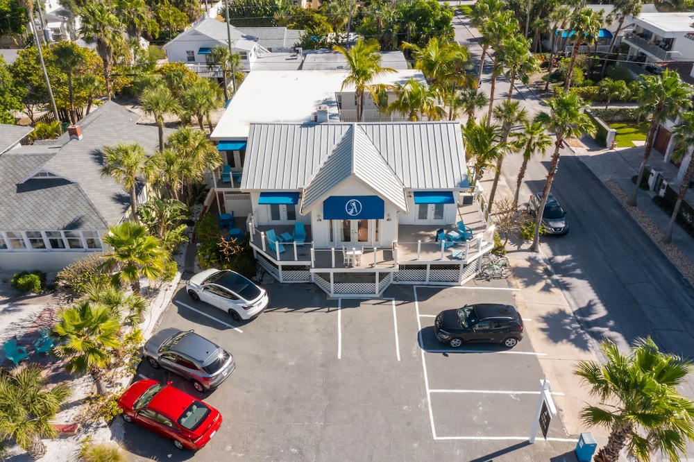 Inn on the Beach - carbon neutral hotel in Saint Pete Beach