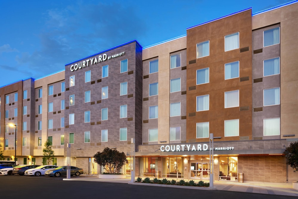Courtyard By Marriott Los Angeles Lax Hawthorne — Hawthorne