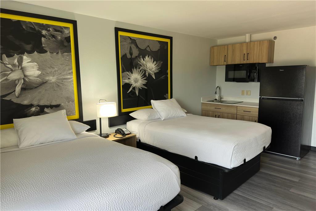 Super 8 by Wyndham Alexandria LA - photo 21