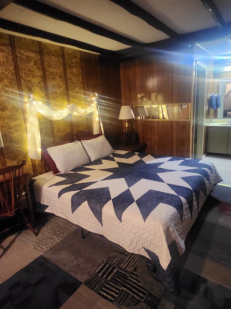 Pocono Mountains Hotel and Spa - photo 48