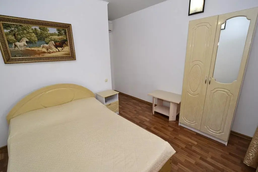Guest House Morskoy 5 in Vityazevo, Russia