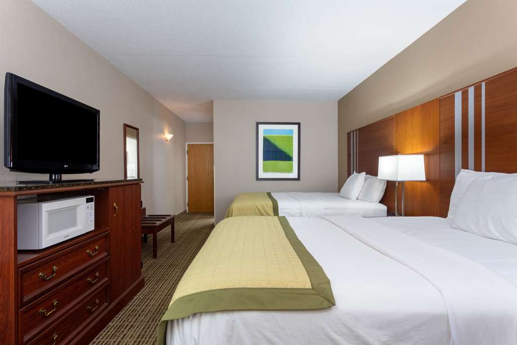 Baymont by Wyndham Elkhart - photo 23