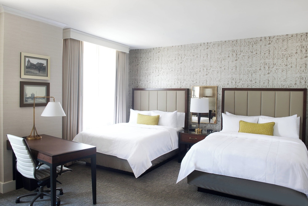 Marriott Syracuse Downtown - photo 7