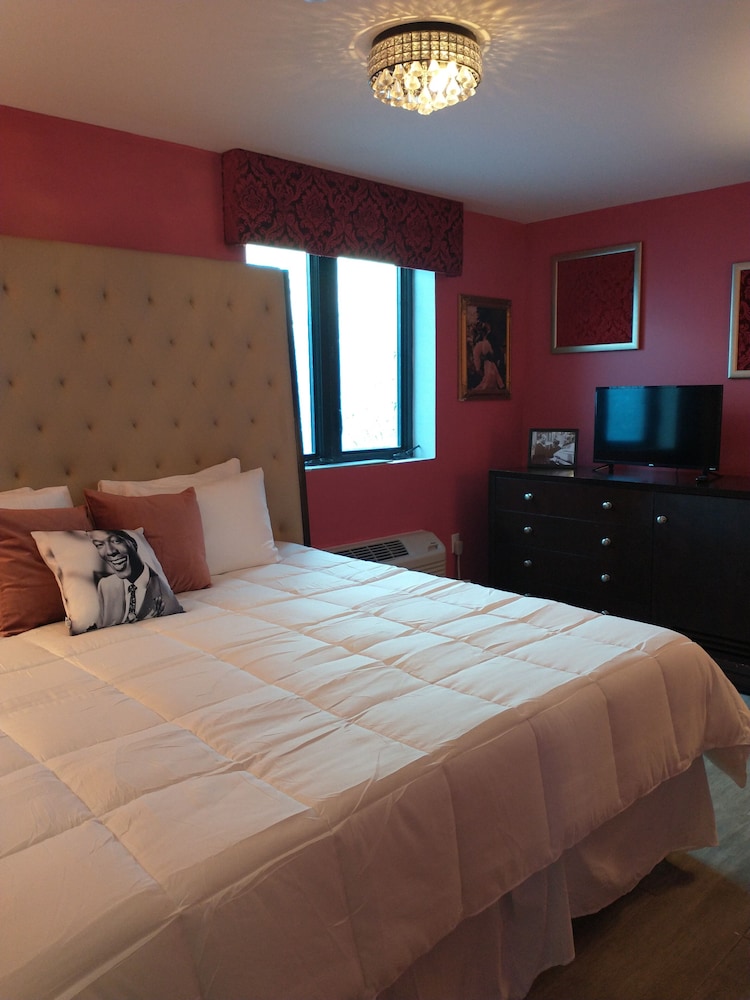 Dunns Josephine Hotel - photo 12