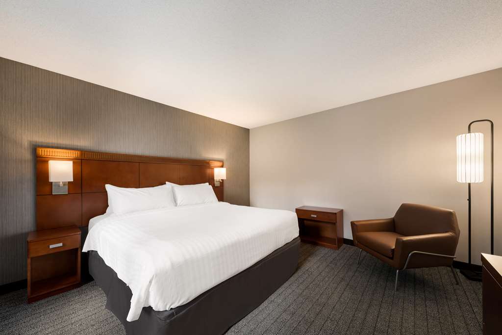 Sonesta Select San Jose Airport - photo 28